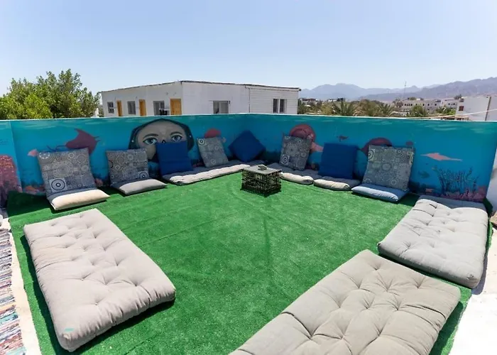 Cozy With A Huge Rooftop In شقة دهب
